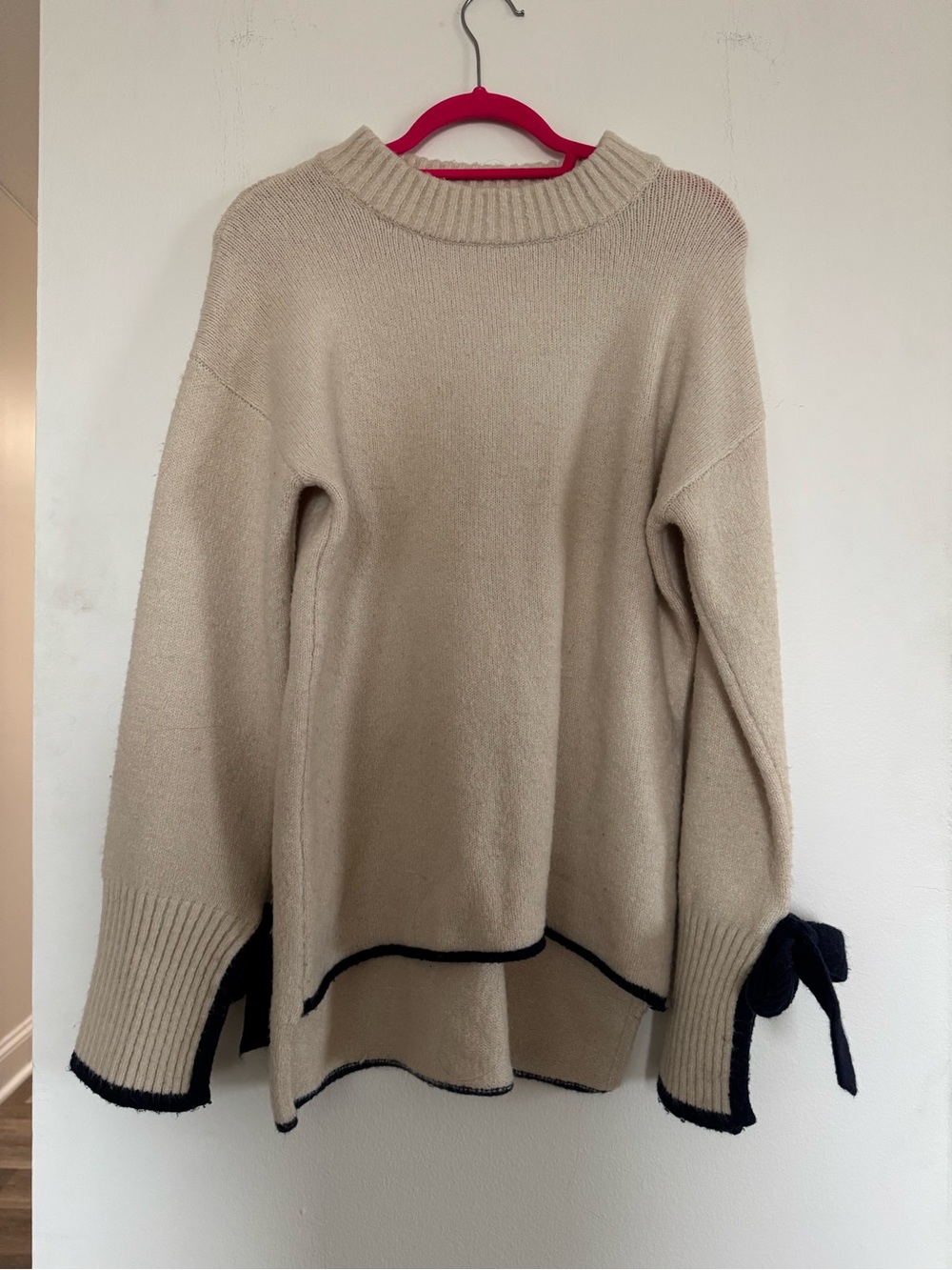 J.O.A. Beige Knit Sweater Bow Sleeve Detail Oversized Neutral Size M